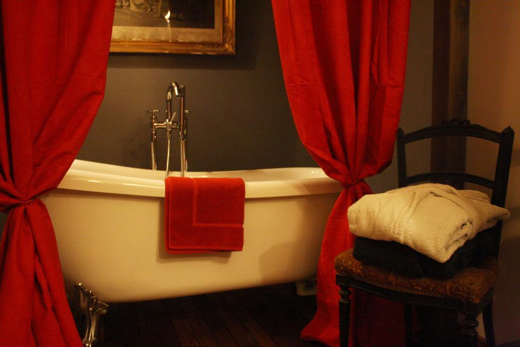 Bed and Breakfast Le Bonheur A La Campagne Lesmont Zimmer foto