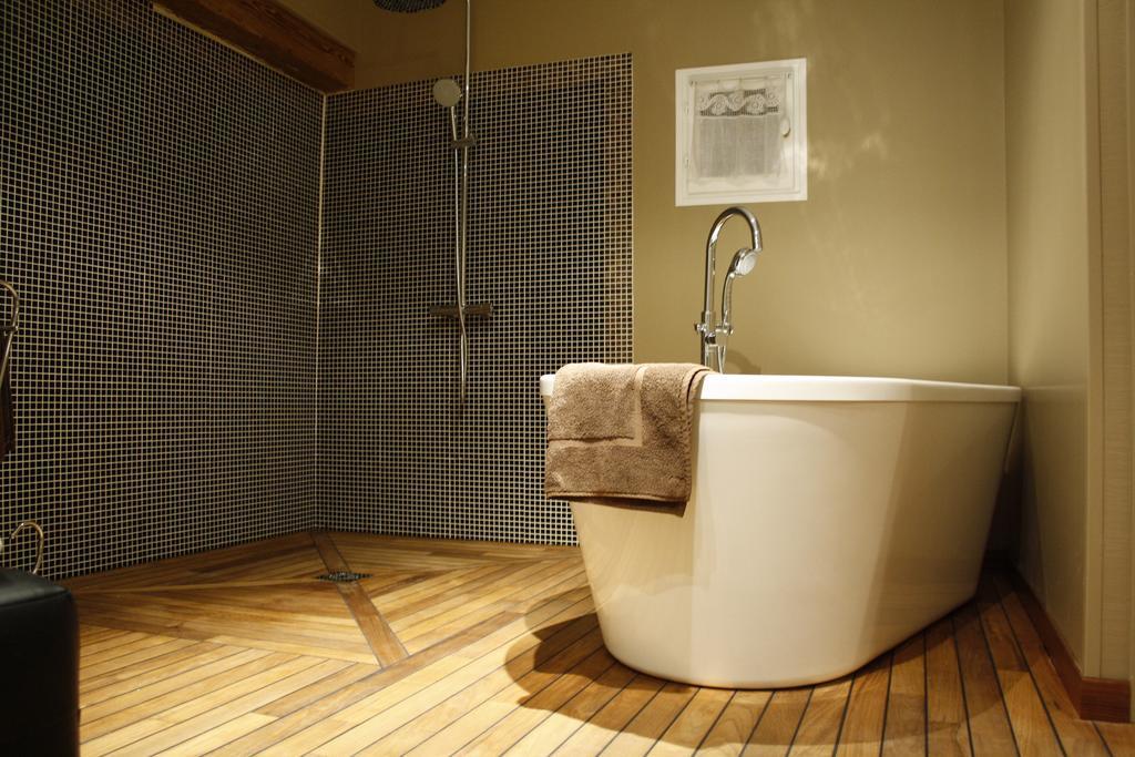 Bed and Breakfast Le Bonheur A La Campagne Lesmont Zimmer foto